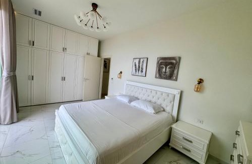 Jala Villa | Crystal Pool Villa, Green Coast, Palase