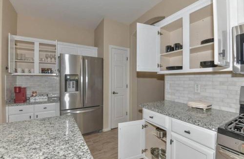 Coldwater Springs House | Crystal Suite