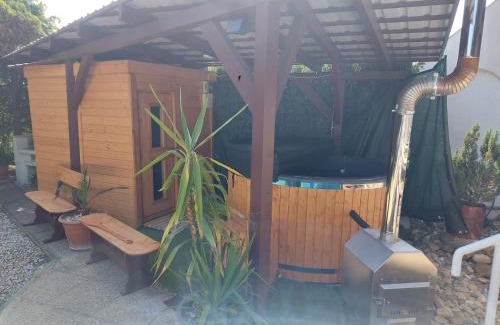 Csopak Apartment | Csopaki Hajós Apartman