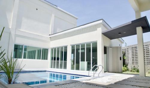 Lapu-Lapu Resort | Cube9 Resort & Spa 큐브9 리조트 & 스파