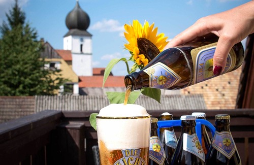 Wiefelsdorf Apartment | cuddly apartment & Wi-Fi / Internet own entrance car parking space