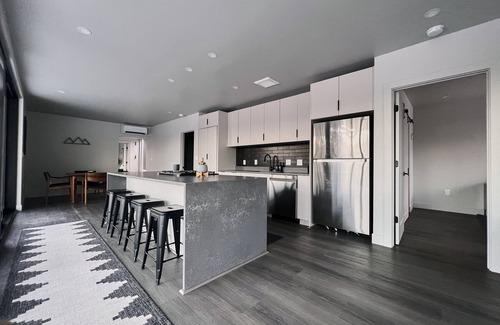 Alton House | Custom container home located near Bryce Canyon, Zion, and Brian Head Resort.