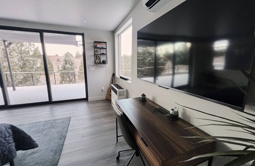 Alton House | Custom container home located near Bryce Canyon, Zion, and Brian Head Resort.