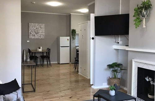 Murray Bridge House | Cute and Cosy II - Events - Workers - Getaways