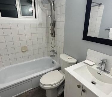 Highland Park Apartment | Cute Highland Park Entire Unit A