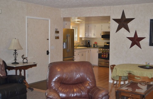 Creston House | Cute Ranch Home in Wine Country