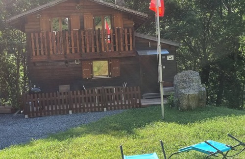 Les Plans-sur-Bex Ski Chalet | Détendez-vous Dans ce Chalet Unique et Tranquille à la Montagne .calme Assuré