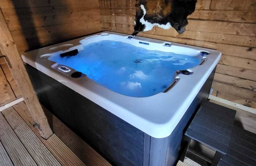 Niedenstein House | D&B staycation vacation park A spacious 80 square meter vacation home