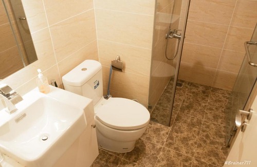 Trung Hoa Nhan Chinh Apartment | D'capitale, Trần Duy Hưng, Cầu Giấy ,The lake view Studio Apartment