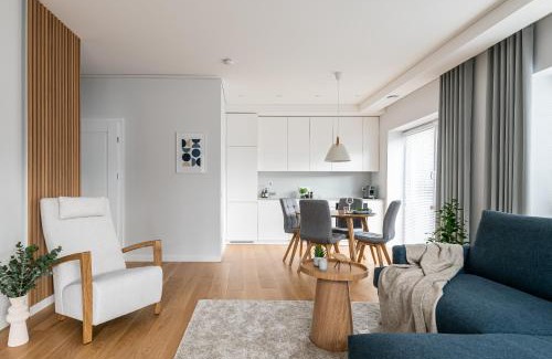 Vilnius city municipality Apartment | D33 Vilnius - Brand New Luxury Apartment with Terrace, Garden, AC and Parking