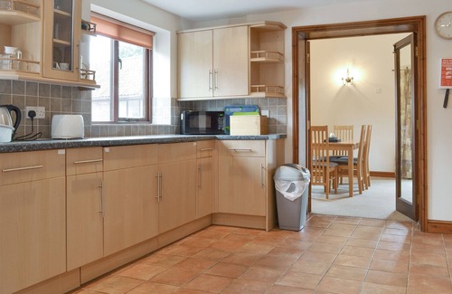 Foxley Cottage | Dairy Cottage - UKC3735