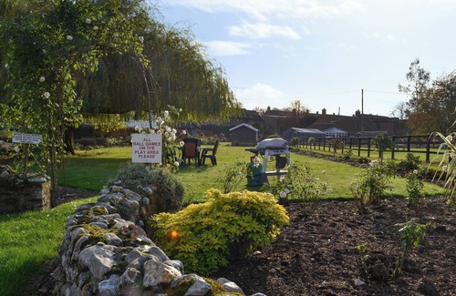 Foxley Cottage | Dairy Cottage - UKC3735