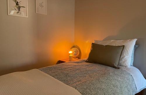 Whittington House | Daisy House - Whittington - 10 minutes to central Geelong