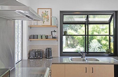 Mapleton House | Dale View Retreat at Mapleton