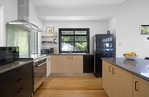 Mapleton House | Dale View Retreat at Mapleton