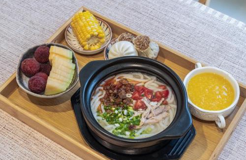 Dali Town Bed & Breakfast | DaLi牧云相框空间侘寂民宿