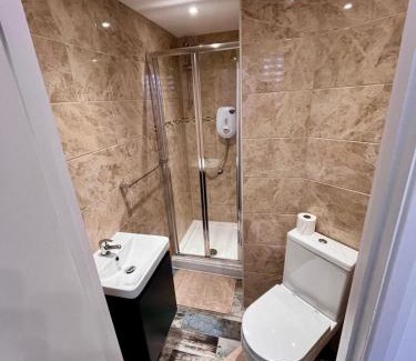 Hackney Downs Bed & Breakfast | Dalston Luxe Studios