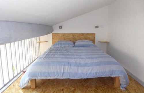 Apremont-la-Foret House | Dans un jardin