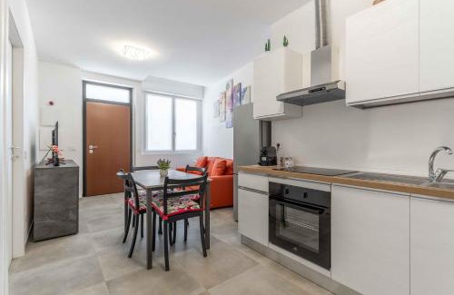 Rho Apartment | Dany & Carol - Affitto Breve Rho Stazione-Milano