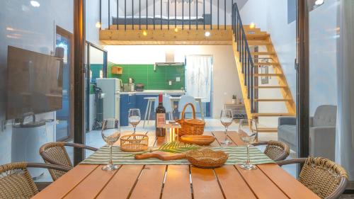 Danyang House | Danyang Dandelion Pool Villa