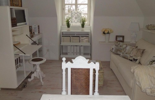 Nuttlar Apartment | Das Torhaus im Schloss Schellenstein