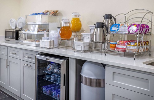 Grayson Hotel | Days Inn by Wyndham Grayson