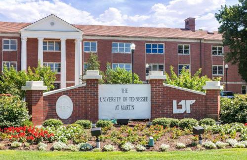 Martin Hotel | Days Inn by Wyndham Martin