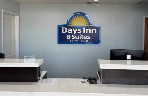 Colorado City Hotel | Days Inn & Suites by Wyndham Colorado City/I-20
