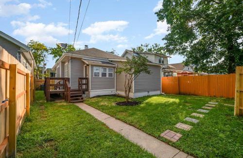 Lindenwald House | Dayton Street Sports Haven - 3 Bed 2 Bath Sleeps 8