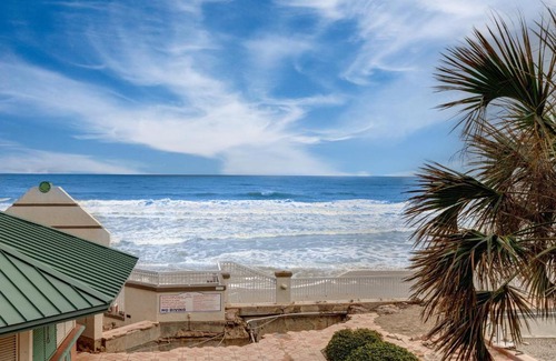 Ortona Park Apartment | Daytona Beach Resort #215