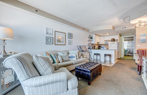 Ortona Park Apartment | Daytona Beach Resort #215