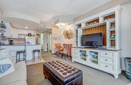 Ortona Park Apartment | Daytona Beach Resort #215