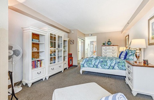 Ortona Park Apartment | Daytona Beach Resort #215