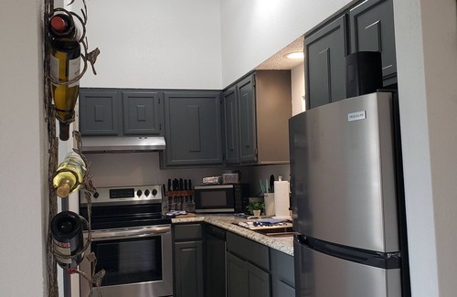 Joplin Condo | Dazzling, Cozy Retreat in convenient and secure apartment complex location.