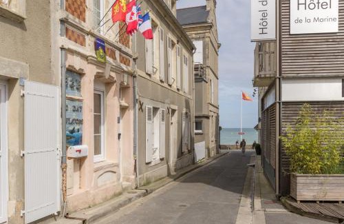 Arromanches-les-Bains House | DDay Aviators