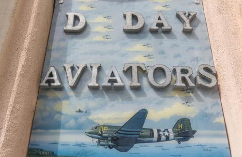 Arromanches-les-Bains House | DDay Aviators