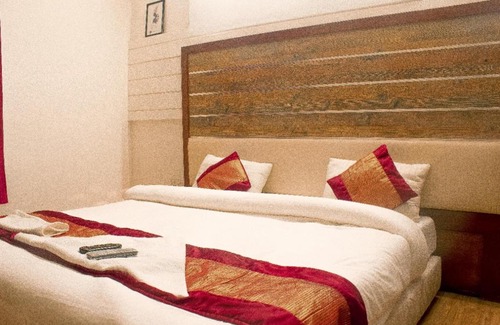 Old Gurgaon Hotel | DDR Hotel Residency