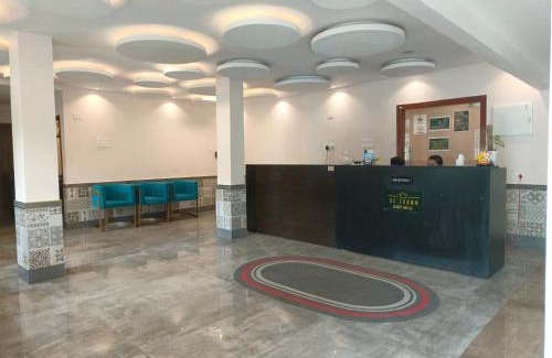 Kakinada Hotel | De Crown Luxury Hotel