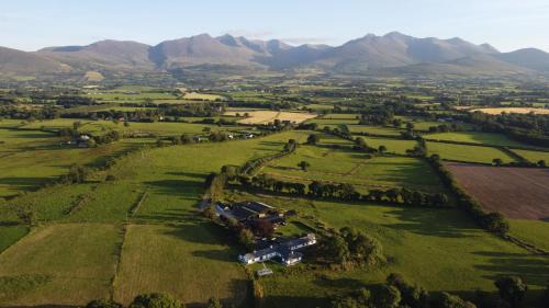 Beaufort House | Debbie's Cottage at Tullig House & Farm