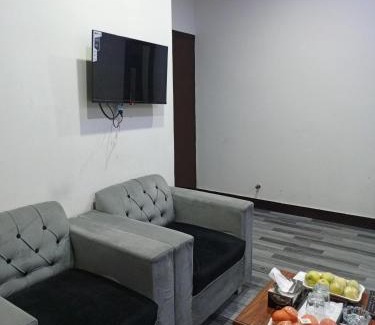 Islamabad House | Decent Lodge Guest House