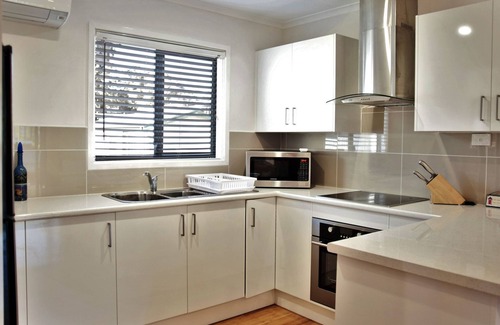 St. Georges Basin House | Deckadence by the Water