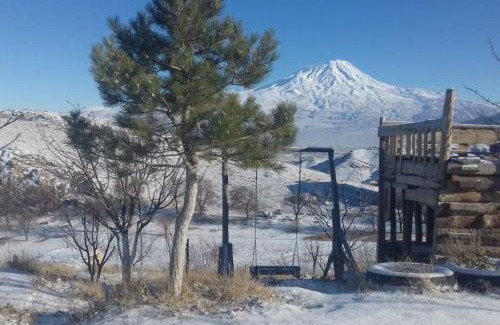 DogubeyazIt House | Dede Sebo Çay Bahçesi + Camping