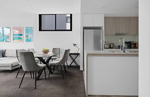 Dee Why Apartment | Dee Why Sky High A Radiant Coastal Couples Refuge
