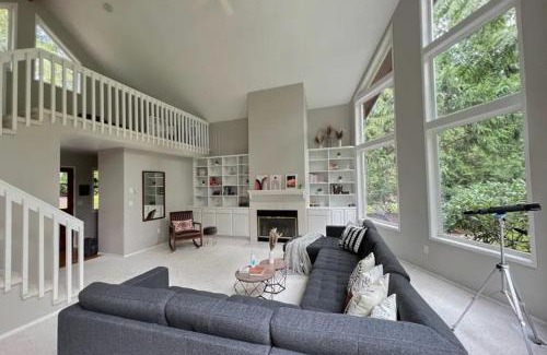 Allyn House | Deer Harbor