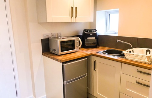 Blakeney Apartment | Deers Leap, A modern new personal holiday let