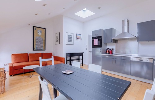 Tollington Apartment | Delightful 1BD Flat in Upper Holloway, N London