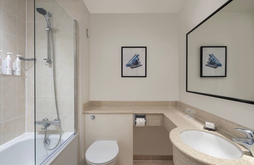 Alwalton Hotel | Delta Hotels by Marriott Peterborough