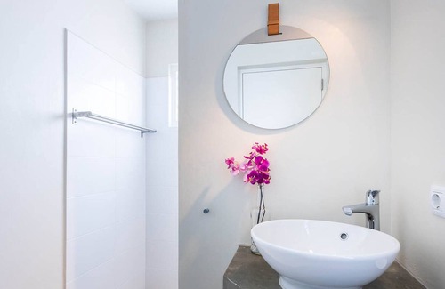 St. Marie Apartment | Deluxe Apartment Summ