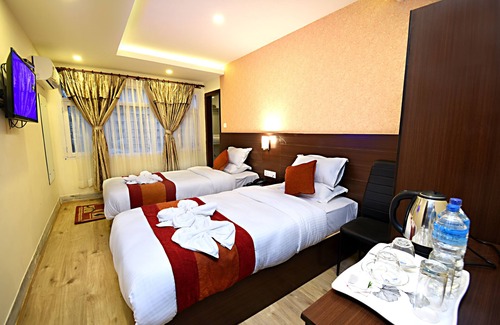 Thamel Hotel | Deluxe Hotel with Garden, 2 minutes to the LOD disco