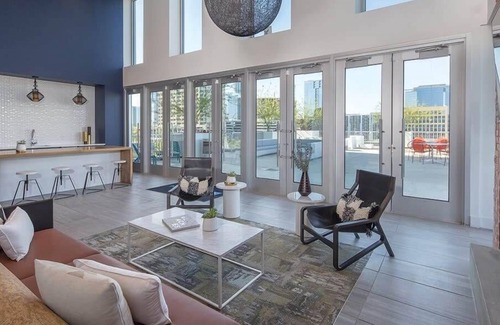 Civic District Condo | Deluxe Modern Studio in the Heart of Austin